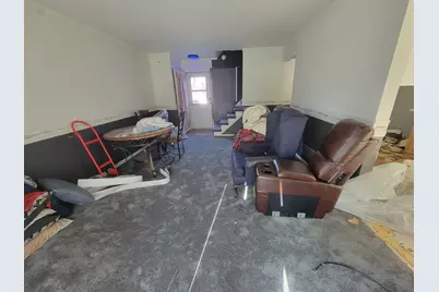 17W747 Standish Lane, Villa Park, IL 60181 - Photo 2