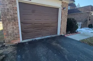 17W747 Standish Ln, Villa Park, IL 60181 - Photo 10