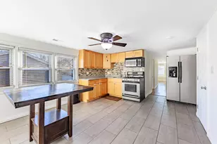 113 Washington Ave, La Grange, IL 60525 - Photo 14