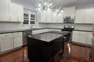 20913 Lakewoods Ln, Shorewood, IL 60404 - Photo 8