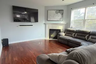 20913 Lakewoods Ln, Shorewood, IL 60404 - Photo 2