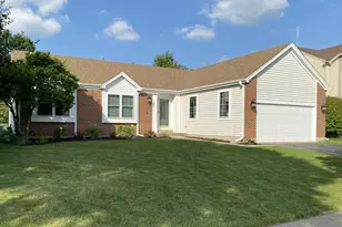 4025 Peartree Dr, Lake in the Hills, IL 60156 - Photo 2