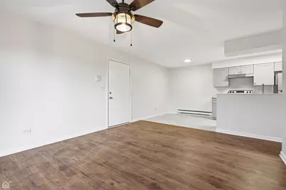 627 Virginia Road #111, Crystal Lake, IL 60014 - Photo 8