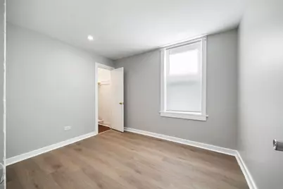 624 N Monticello Avenue #G, Chicago, IL 60624 - Photo 8