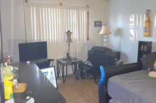 8103 Gladys Ln, Palos Hills, IL 60465 - Photo 18