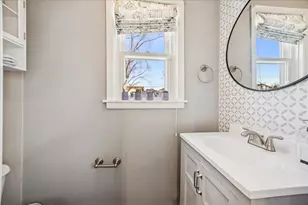 1426 Bristol Ave, Westchester, IL 60154 - Photo 12