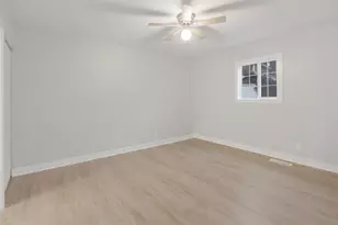 22339 Strassburg Ave, Sauk Village, IL 60411 - Photo 12