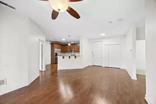 50 N Plum Grove Rd, Palatine, IL 60067 - Photo 10