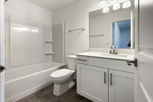 245 Regency Ct, Wauconda, IL 60084 - Photo 16