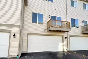 245 Regency Ct, Wauconda, IL 60084 - Photo 18