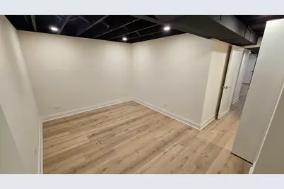 4533 N Keystone Avenue, Chicago, IL 60630 - Photo 22