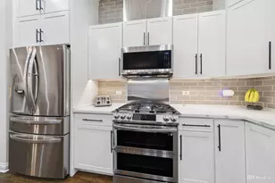 12876 Rosa Ln, Lemont, IL 60439 - Photo 10