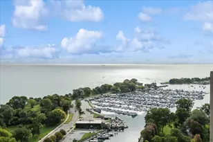 3550 N Lake Shore Dr, Chicago, IL 60657 - Photo 16