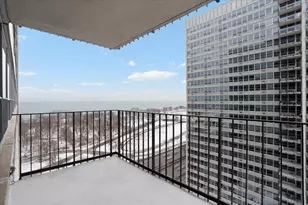 3550 N Lake Shore Dr, Chicago, IL 60657 - Photo 8