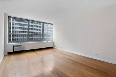 3550 N Lake Shore Drive #1819, Chicago, IL 60657 - Photo 6