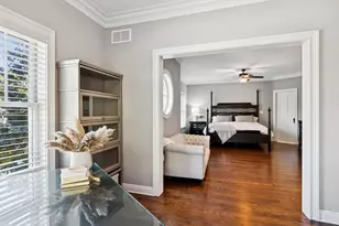 203 S Columbia St, Naperville, IL 60540 - Photo 30