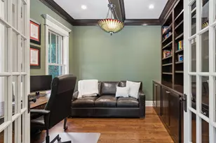 203 S Columbia St, Naperville, IL 60540 - Photo 18