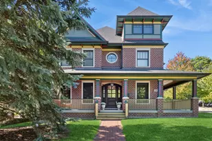 203 S Columbia St, Naperville, IL 60540 - Photo 2