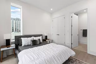 159 W North Ave, Chicago, IL 60610 - Photo 8