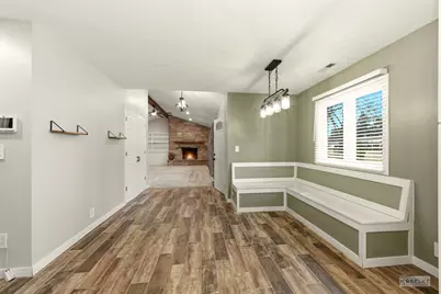 925 Lindenwood Drive, Aurora, IL 60506 - Photo 8