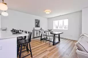 9396 Landings Ln, Des Plaines, IL 60016 - Photo 20