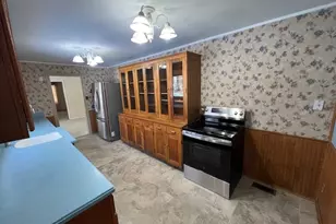 20604 Collins Rd, Marengo, IL 60152 - Photo 6