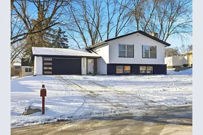 48 Starling Lane, Naperville, IL 60565 - Photo 1