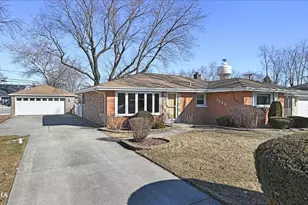 7132 W 84th Pl, Burbank, IL 60459 - Photo 22