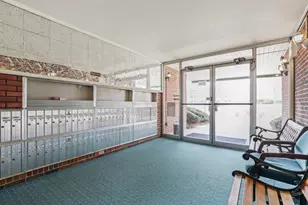 222 Madison St, Joliet, IL 60435 - Photo 14