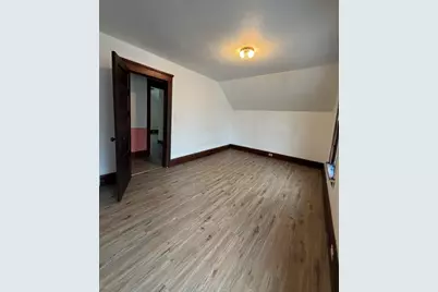 1121 Fairview Avenue, Rockford, IL 61101 - Photo 4