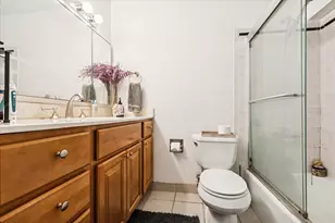 5445 N Sheridan Rd, Chicago, IL 60640 - Photo 12