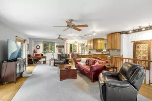 316 E Highland Ave, Villa Park, IL 60181 - Photo 6