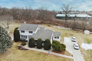 1926 Valencia Dr, Rockford, IL 61108 - Photo 6