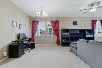 2202 Tremont Lane, Joliet, IL 60431 - Photo 8