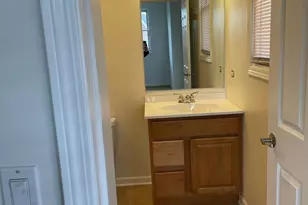 4165 S Ellis Ave, Chicago, IL 60653 - Photo 14