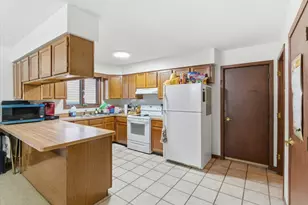 37471 N Il Route 59 Rd, Lake Villa, IL 60046 - Photo 8