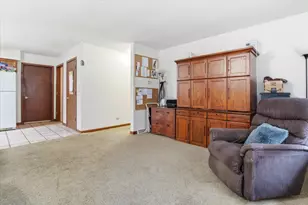 37471 N Il Route 59 Rd, Lake Villa, IL 60046 - Photo 4