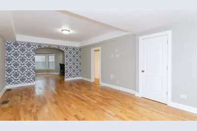 2575 Waukegan Avenue, Highland Park, IL 60035 - Photo 2