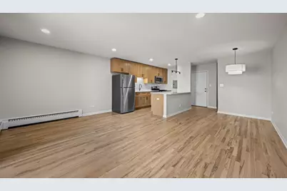 2411 N Kennicott Drive #2B, Arlington Heights, IL 60004 - Photo 2