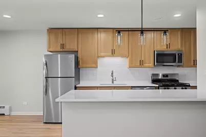 2411 N Kennicott Drive #2B, Arlington Heights, IL 60004 - Photo 8