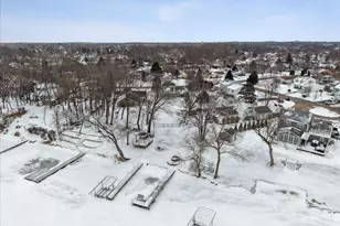 3727 Hale Ln, Island Lake, IL 60042 - Photo 22