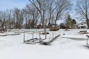 3727 Hale Ln, Island Lake, IL 60042 - Photo 24