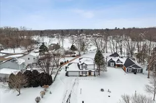 3727 Hale Ln, Island Lake, IL 60042 - Photo 2