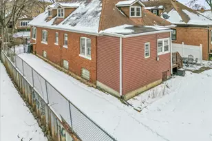 4952 N Bernard St, Chicago, IL 60625 - Photo 40