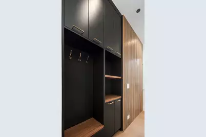 3617 N Magnolia Avenue #2, Chicago, IL 60657 - Photo 10