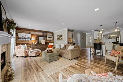 63 White Oak Circle #63, Saint Charles, IL 60174 - Photo 6