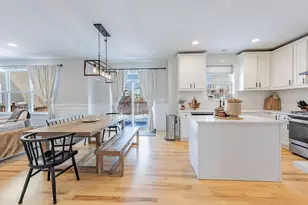 408 Fountain Ave, Elgin, IL 60124 - Photo 8