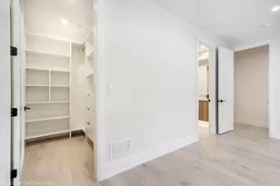 23388 N Birchwood Ln, Deerfield, IL 60015 - Photo 28