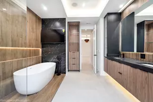 23388 N Birchwood Ln, Deerfield, IL 60015 - Photo 24