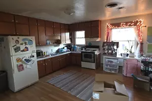 110 W Jackson St, Abingdon, IL 61410 - Photo 4